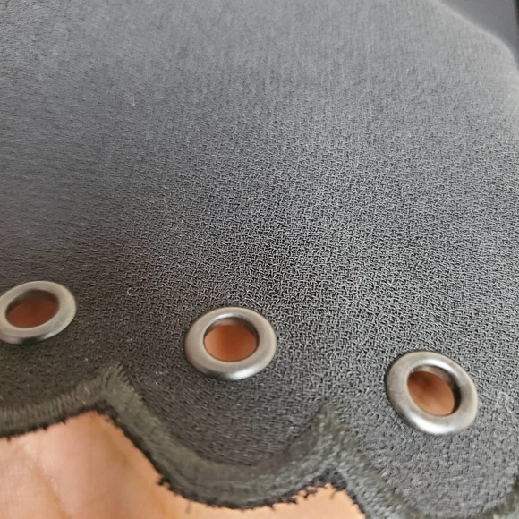 Sam Edelman  Scallop Grommet Casual Black Preppy Shorts Size 4 - Picture 5 of 9